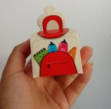 توزيعات العودة إلى المدرسة 🎒